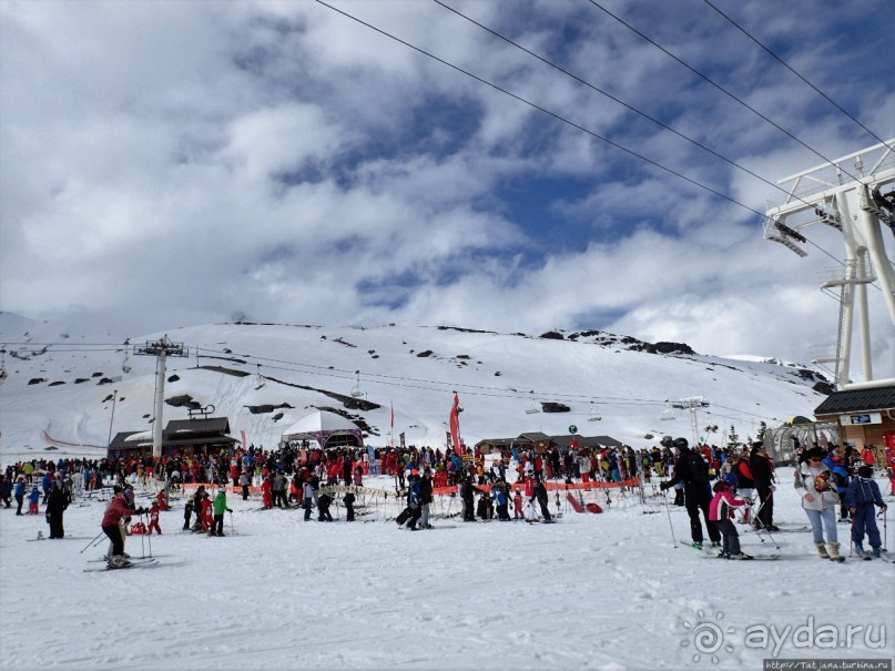 Альбом отзыва "Три Долины в конце апреля -деревня Val Thorens"