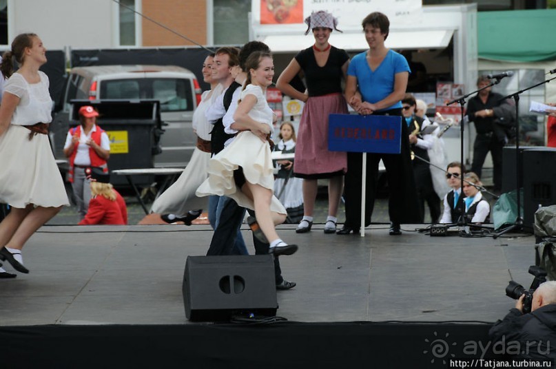 Ежегодный Международный фольклорный фестиваль Брюнссума