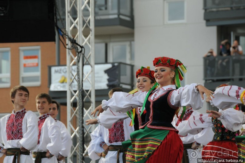 Ежегодный Международный фольклорный фестиваль Брюнссума