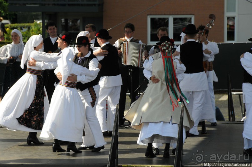 Ежегодный Международный фольклорный фестиваль Брюнссума