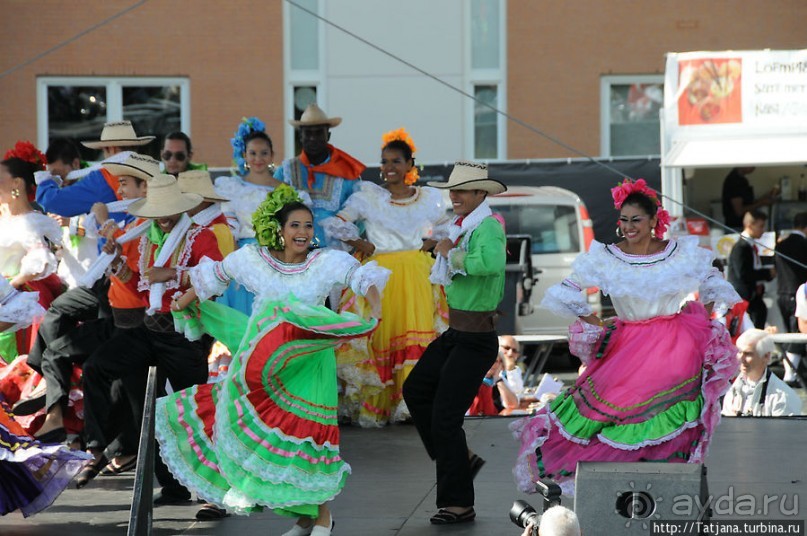 Ежегодный Международный фольклорный фестиваль Брюнссума