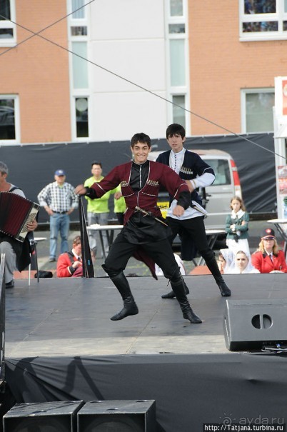 Ежегодный Международный фольклорный фестиваль Брюнссума