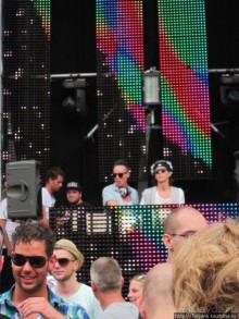 Как отрывается Голландская молодежь (Castle of Love 2011)