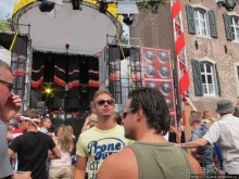 Как отрывается Голландская молодежь (Castle of Love 2011)