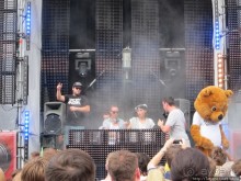 Как отрывается Голландская молодежь (Castle of Love 2011)