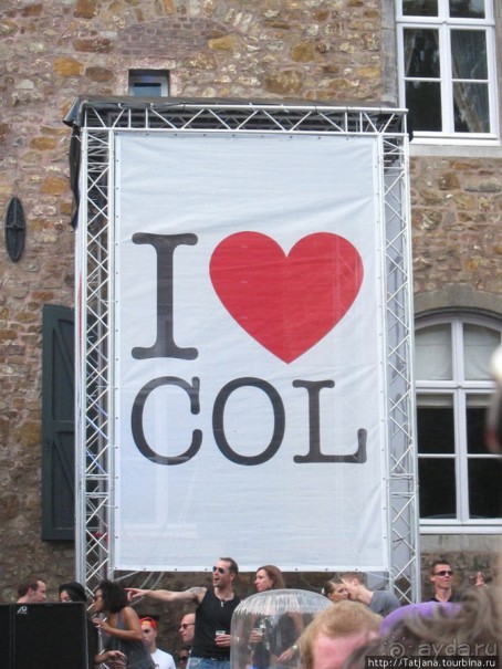 Как отрывается Голландская молодежь (Castle of Love 2011)