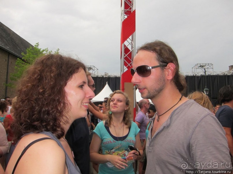 Как отрывается Голландская молодежь (Castle of Love 2011)