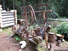 Альбом отзыва "Пямятник братьям Койвунен и П.Юлле (по дороге за молоком)"