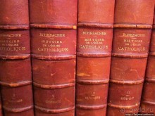 Альбом отзыва "Старый Рекем и тайны церковных книг"