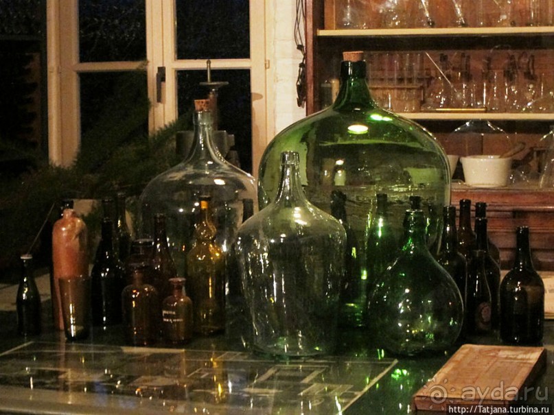 Альбом отзыва "Старый Рекем и тайны церковных книг"