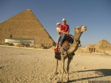 Пирамиды, верблюды и ...Большой Сфинкс