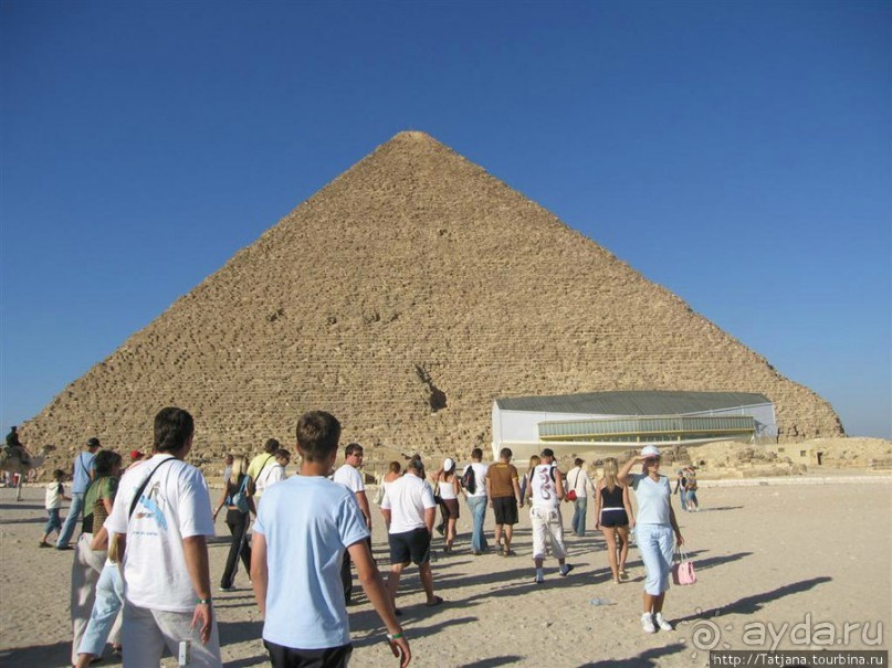 Пирамиды, верблюды и ...Большой Сфинкс