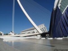 Космический полет неземной архитектуры