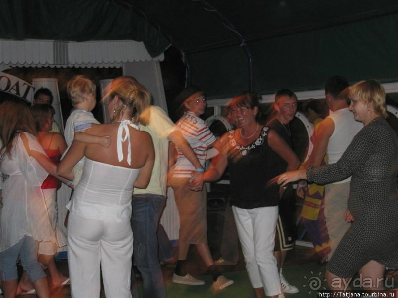 Отель с коралловым рифом в Шарме