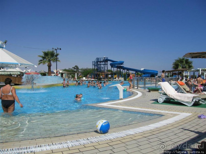 Отель с коралловым рифом в Шарме