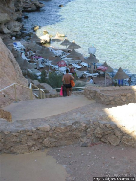 Отель с коралловым рифом в Шарме