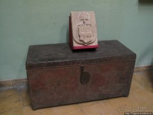 Кафедральный Собор , Чаша Святого Грааля и вид сверху