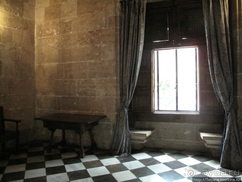 Торговая биржа по продаже шелка La Lonja de Seda