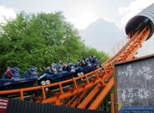 5 супер американских горок в одном парке развлечений!