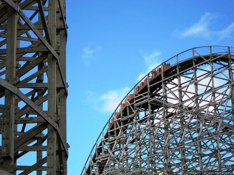 5 супер американских горок в одном парке развлечений!