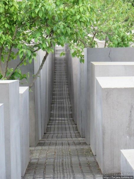 Американский архитектор жертвам холокоста