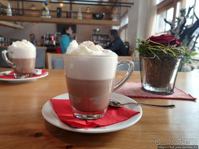 Альбом отзыва "Прекрасный отель в Лермосе рядом с подъемником"