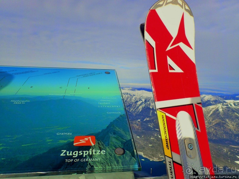 Альбом отзыва "Прекрасный отель в Лермосе рядом с подъемником"