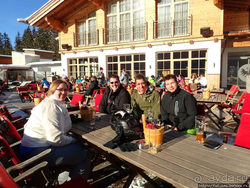 Альбом отзыва "Прекрасный отель в Лермосе рядом с подъемником"