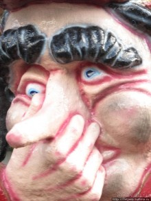 Альбом отзыва "Всматриваясь в лица Карнавала"