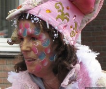 Альбом отзыва "Всматриваясь в лица Карнавала"