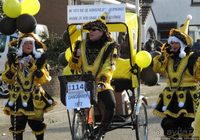 Всматриваясь в лица Карнавала