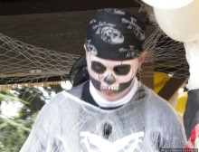 Альбом отзыва "Всматриваясь в лица Карнавала"