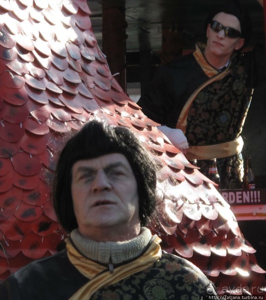 Всматриваясь в лица Карнавала