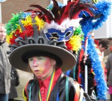 Альбом отзыва "Всматриваясь в лица Карнавала"