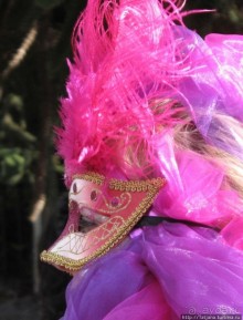 Альбом отзыва "Всматриваясь в лица Карнавала"