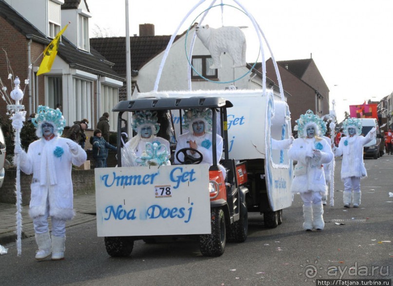 Всматриваясь в лица Карнавала