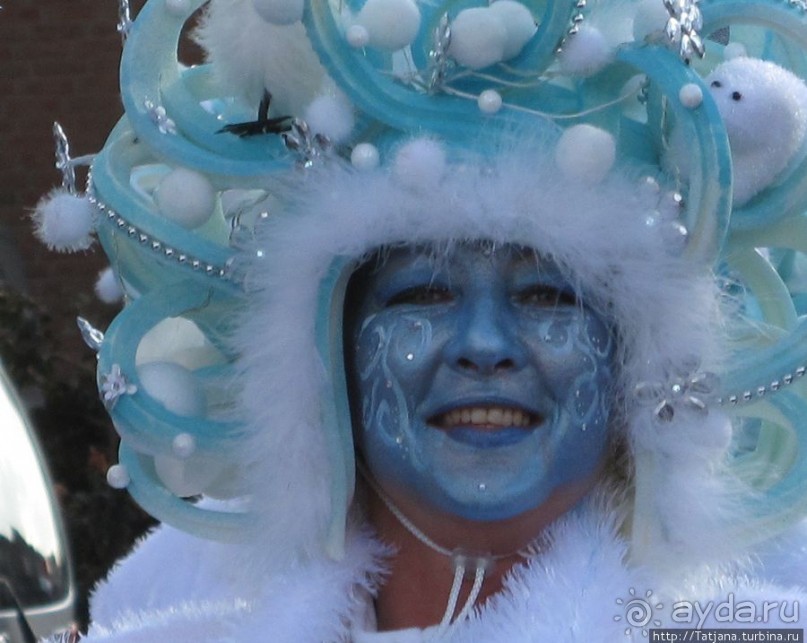 Всматриваясь в лица Карнавала