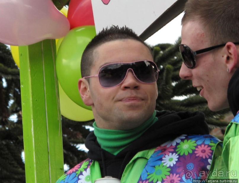 Всматриваясь в лица Карнавала