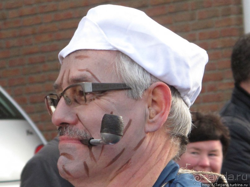 Всматриваясь в лица Карнавала