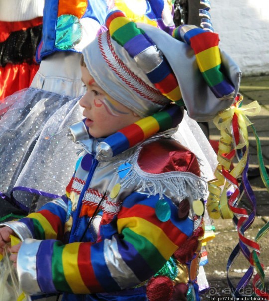 Всматриваясь в лица Карнавала