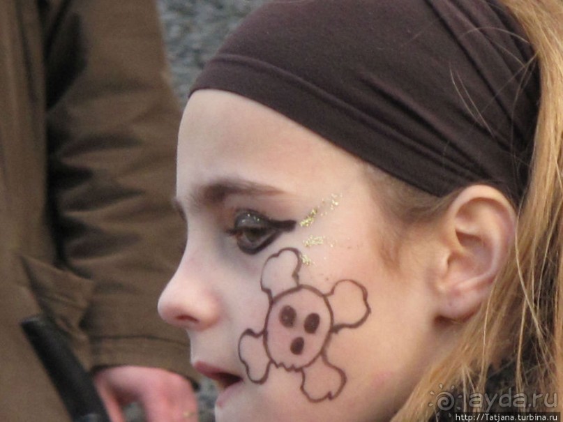 Всматриваясь в лица Карнавала