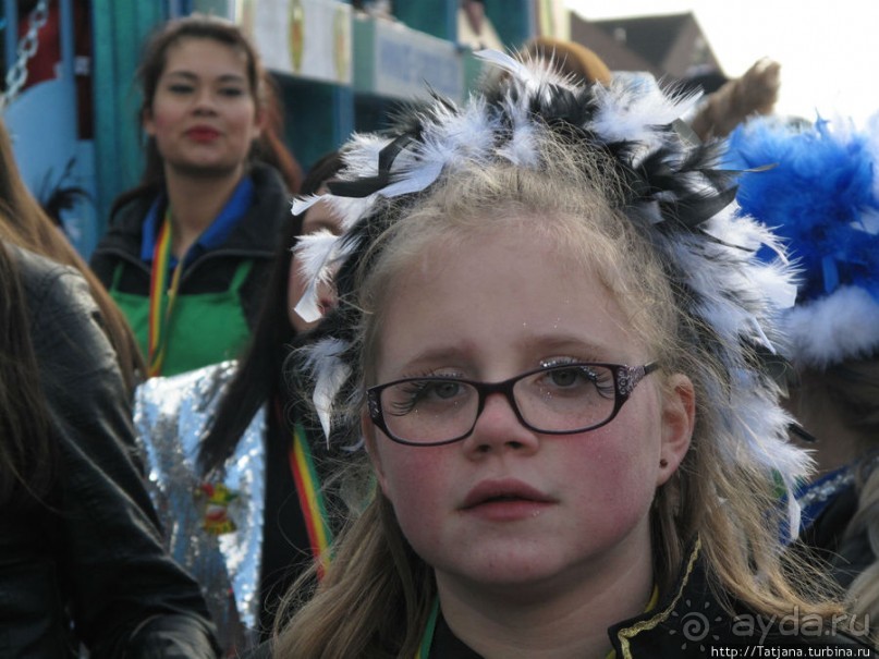 Всматриваясь в лица Карнавала