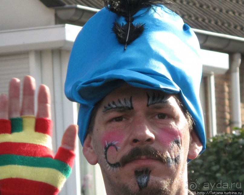 Всматриваясь в лица Карнавала