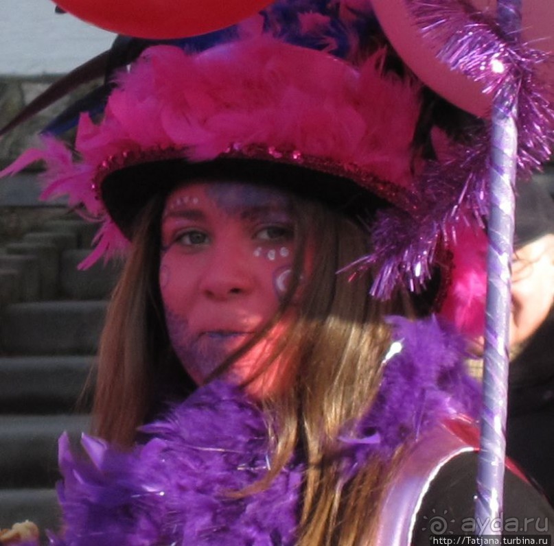 Всматриваясь в лица Карнавала