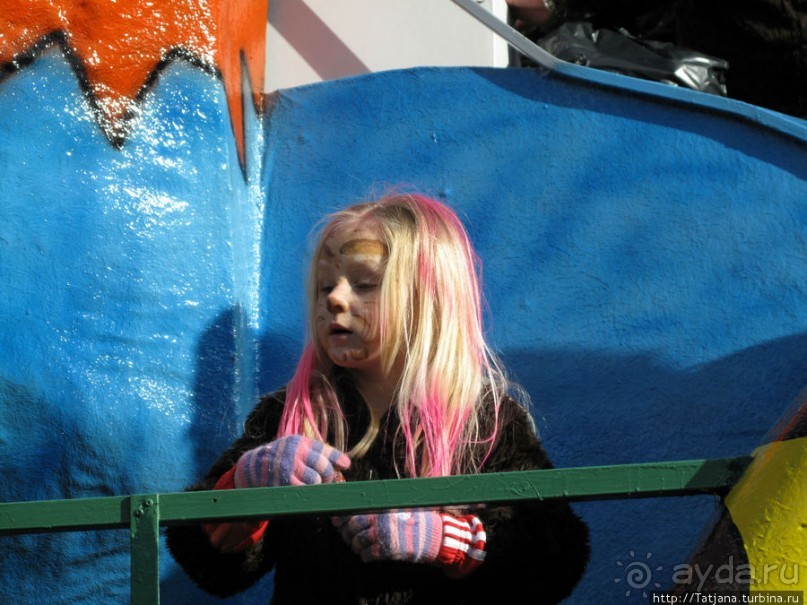 Всматриваясь в лица Карнавала