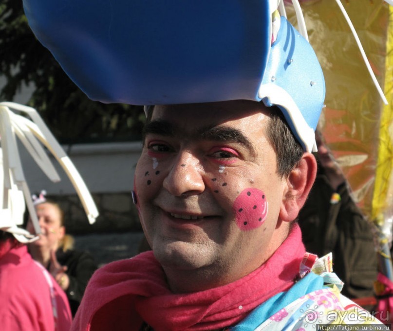 Всматриваясь в лица Карнавала
