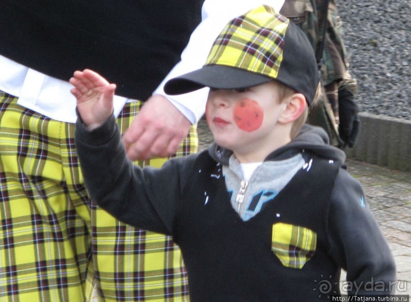 Всматриваясь в лица Карнавала