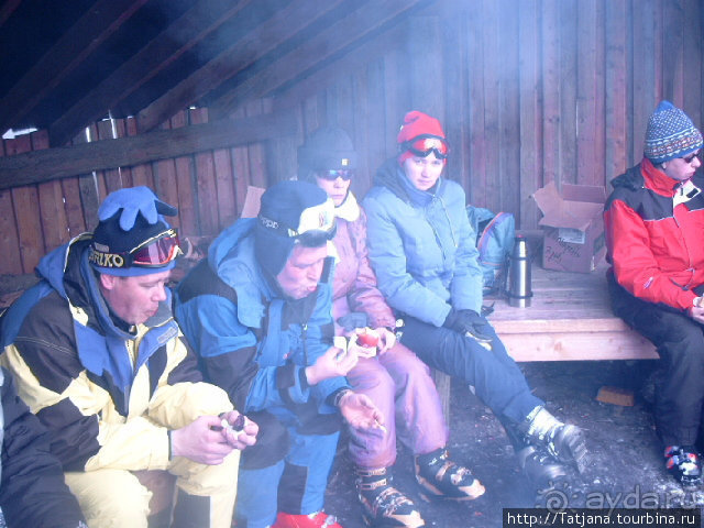 Божественная тишина природы, караоке и сауна.