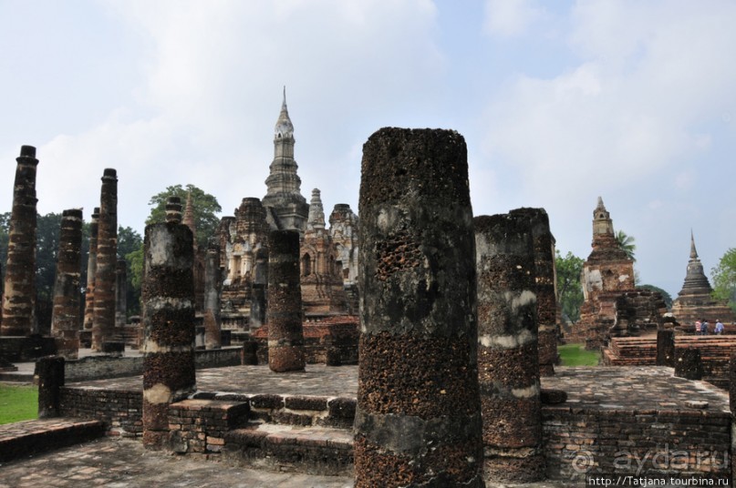 На велосипедах по заповеднику "Сукхотай"