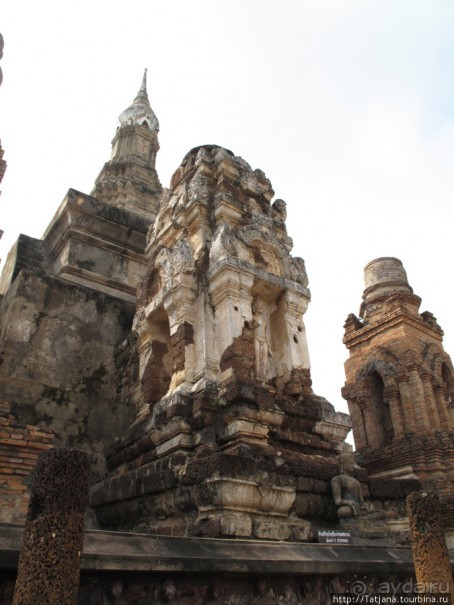 На велосипедах по заповеднику "Сукхотай"